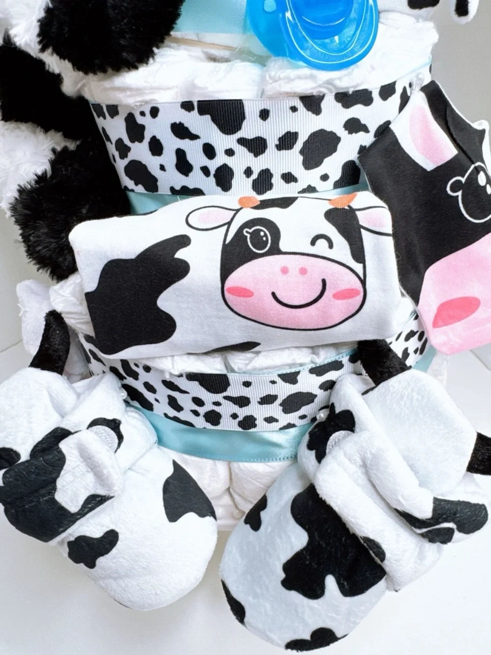 Cow Baby Diaper Cake, Farm Theme, Baby Shower gift